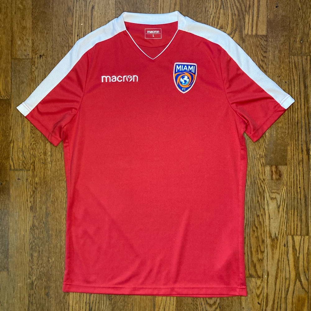 Miami FC soccer jersey large